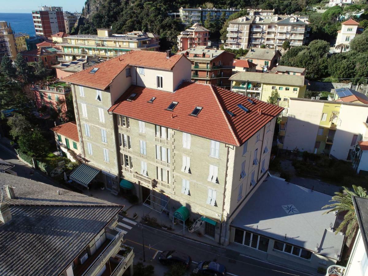 Ferienwohnung Tinetto Brezza Di Mare Deiva Marina Exterior foto